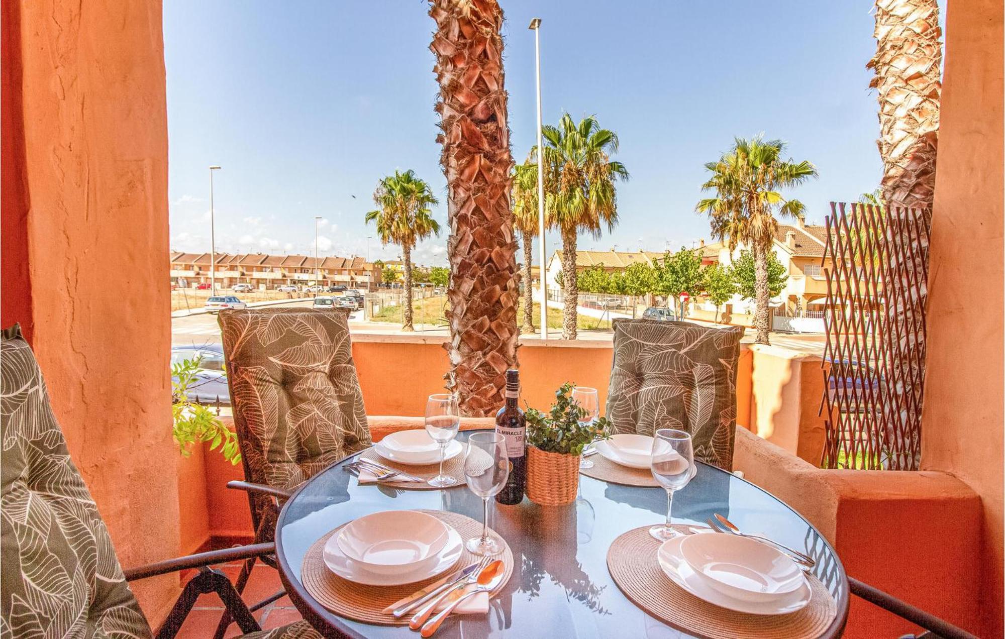Amazing Apartment In Los Alcazares With Kitchen Exterior photo